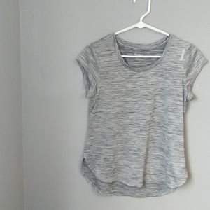 ⏳ 🌞 Reebok Shirt Size Small